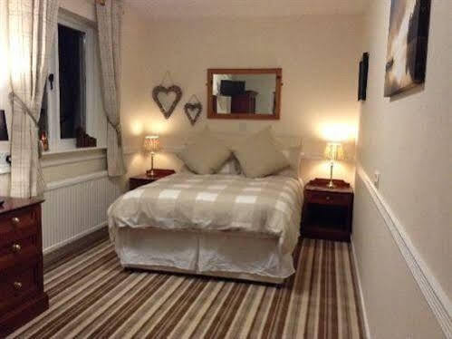 Gilpin Bridge Inn Levens Екстериор снимка